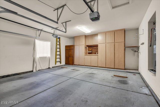 902 E MADELINE Drive, Chandler, AZ 85225