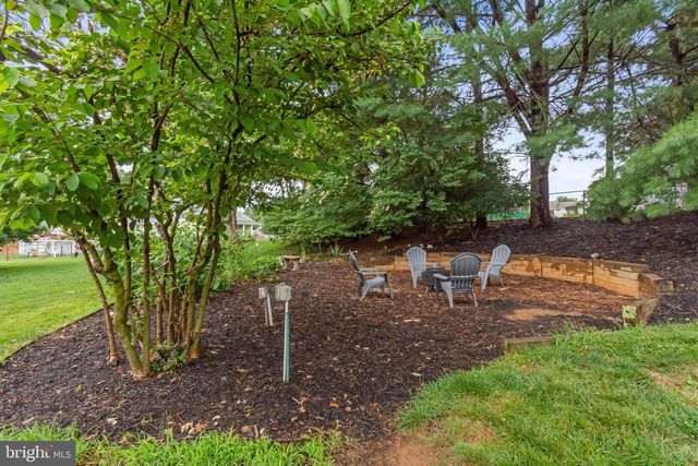 4 FAIRBRIDGE CT, Owings Mills, MD 21117