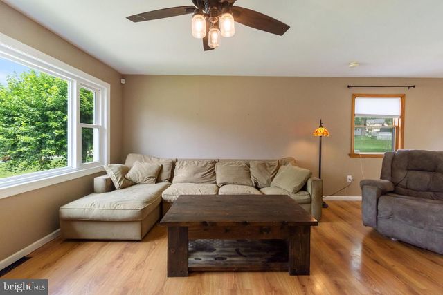 4 FAIRBRIDGE CT, Owings Mills, MD 21117
