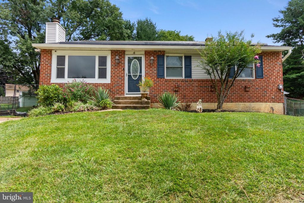 4 FAIRBRIDGE CT, Owings Mills, MD 21117
