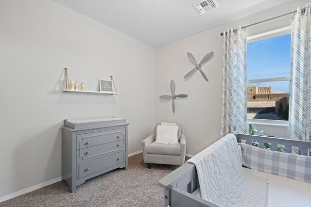 2621 S Eglisfield Loop, Rio Rancho, NM 87144