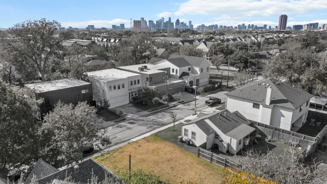 5851 La Vista Court, Dallas, TX 75206