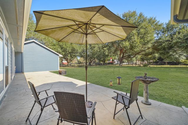 414 Brazos Hill Lane, Sealy, TX 77474