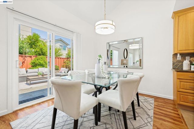 5439 Sunstar Commons, Fremont, CA 94555