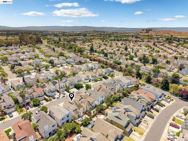5439 Sunstar Commons, Fremont, CA 94555