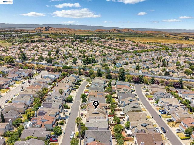 5439 Sunstar Commons, Fremont, CA 94555