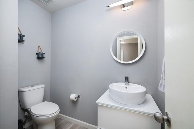 143 S Vesper Bend Circle, Spring, TX 77382