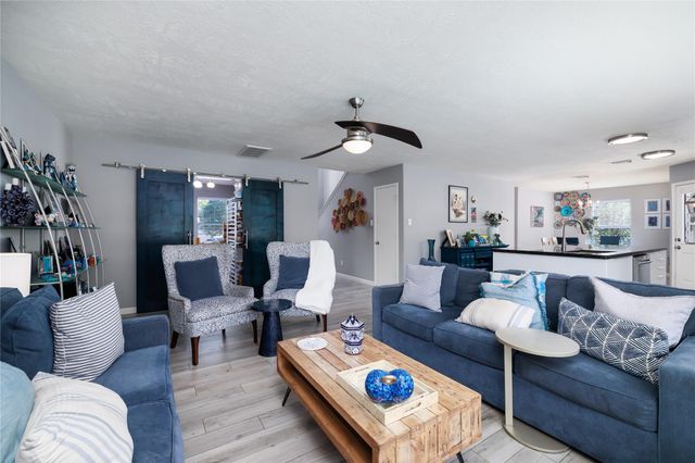 143 S Vesper Bend Circle, Spring, TX 77382