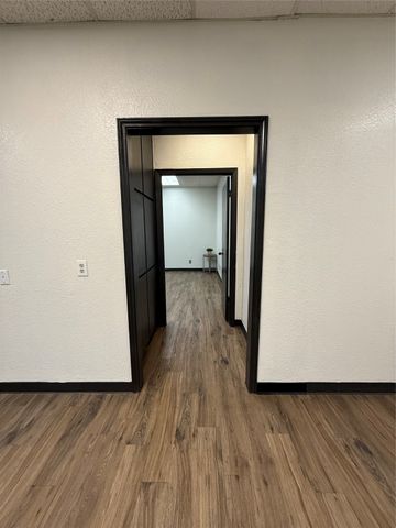 1000 S Main Street 180, Grapevine, TX 76051