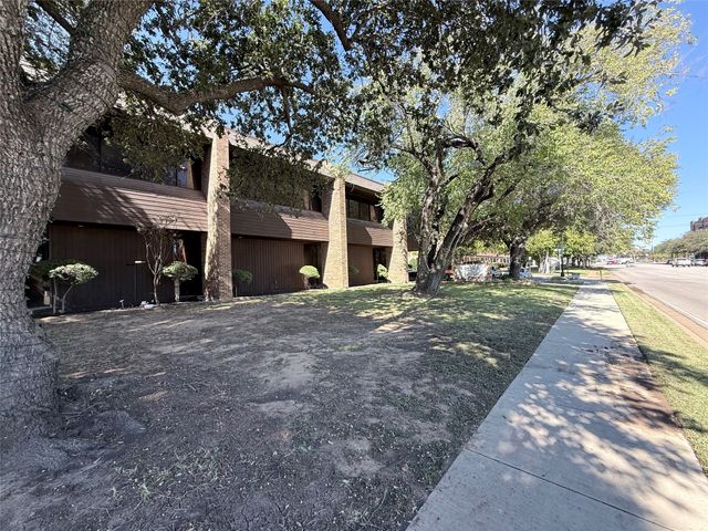 1000 S Main Street 180, Grapevine, TX 76051