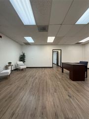 1000 S Main Street 180, Grapevine, TX 76051