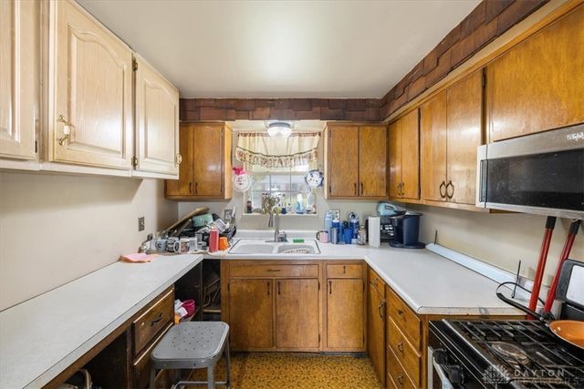 6701 Springport Way, Dayton, OH 45424