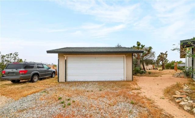 57661 Aberdeen, Yucca Valley, CA 92284