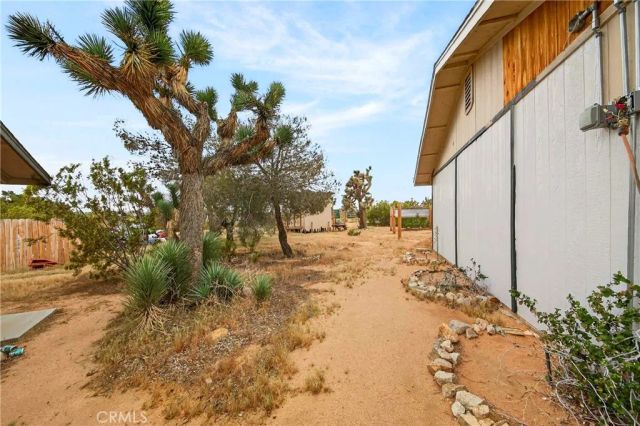 57661 Aberdeen, Yucca Valley, CA 92284