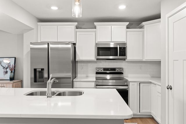 5706 NE Dawson Lane, Ankeny, IA 50021