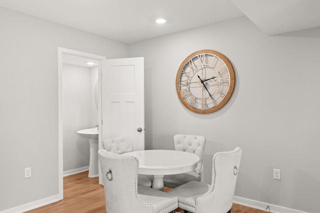 5706 NE Dawson Lane, Ankeny, IA 50021