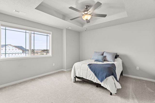 5706 NE Dawson Lane, Ankeny, IA 50021