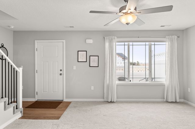 5706 NE Dawson Lane, Ankeny, IA 50021