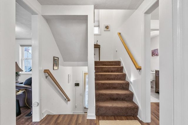 22 Bittersweet Blvd, Worcester, MA 01607