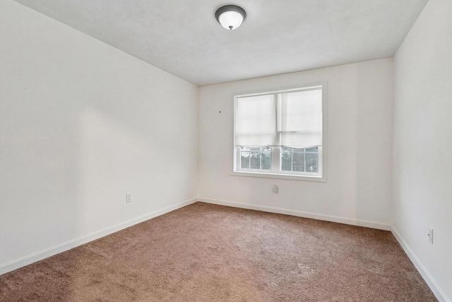 22 Bittersweet Blvd, Worcester, MA 01607