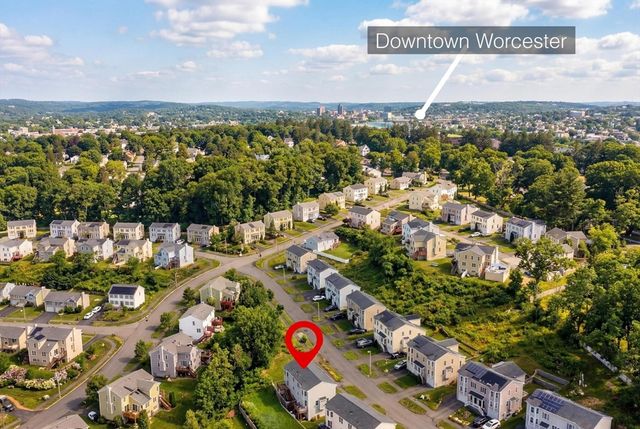 22 Bittersweet Blvd, Worcester, MA 01607