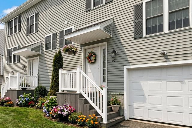 22 Bittersweet Blvd, Worcester, MA 01607