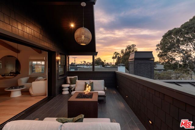 564 Rialto Avenue, Venice (los Angeles), CA 90291