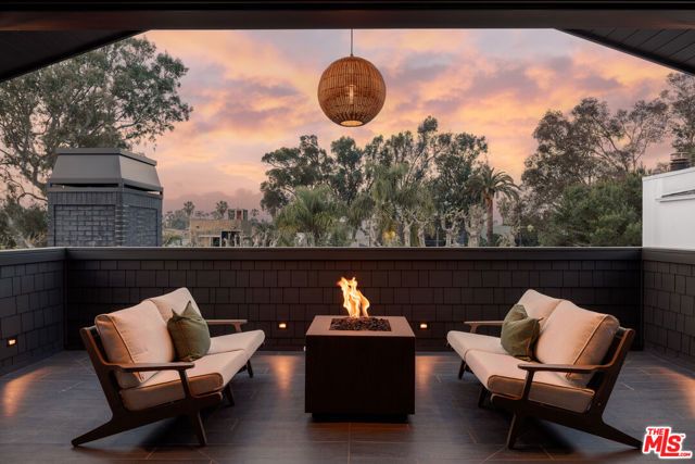 564 Rialto Avenue, Venice (los Angeles), CA 90291