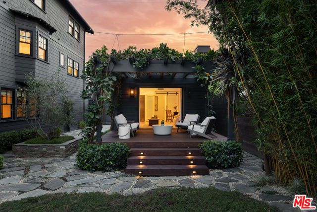 564 Rialto Avenue, Venice (los Angeles), CA 90291