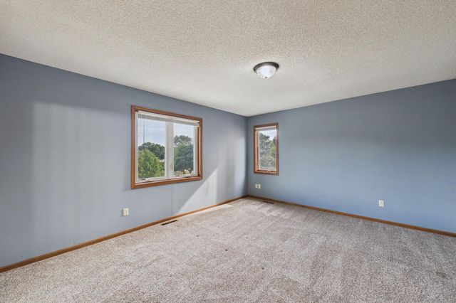 9120 Barrington Terrace, Brooklyn Park, MN 55443