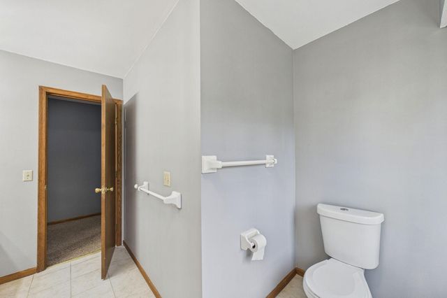 9120 Barrington Terrace, Brooklyn Park, MN 55443