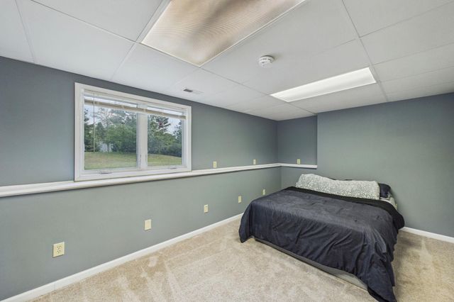 9120 Barrington Terrace, Brooklyn Park, MN 55443
