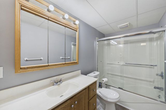 9120 Barrington Terrace, Brooklyn Park, MN 55443