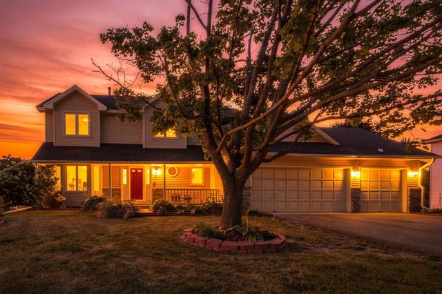 9120 Barrington Terrace, Brooklyn Park, MN 55443