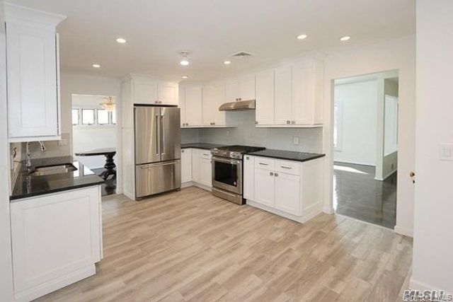 5 Gilbert Road, Great Neck, NY 11024