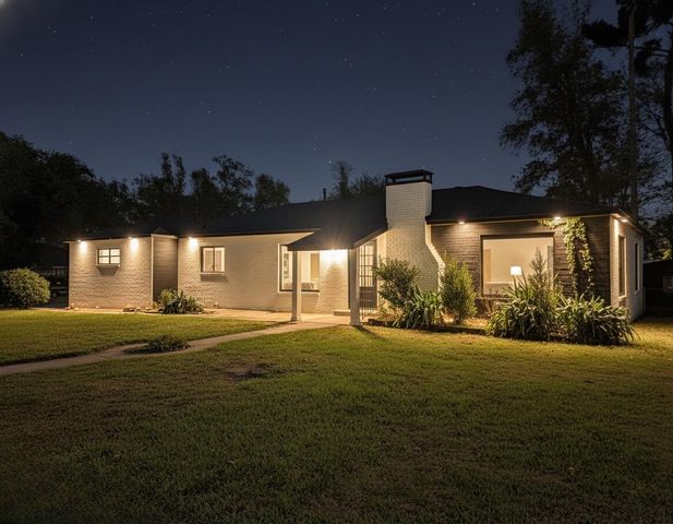 300 Hailey, Longview, TX 75602