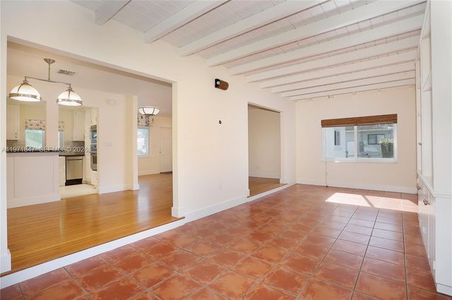 8300 SW 61st Ave, South Miami, FL 33143