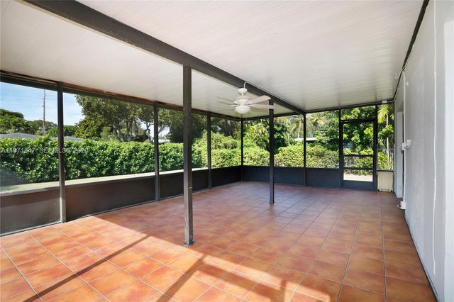 8300 SW 61st Ave, South Miami, FL 33143