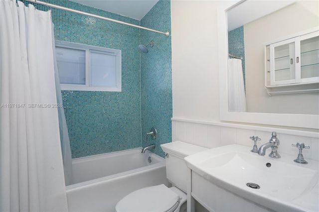 8300 SW 61st Ave, South Miami, FL 33143