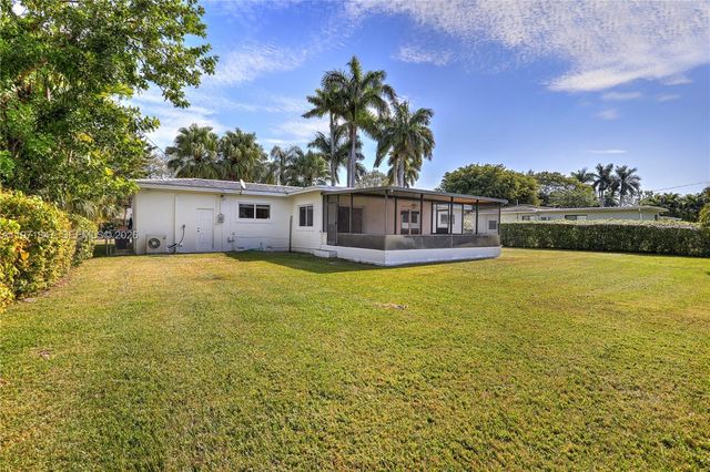 8300 SW 61st Ave, South Miami, FL 33143