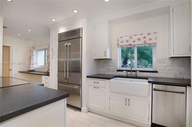 8300 SW 61st Ave, South Miami, FL 33143