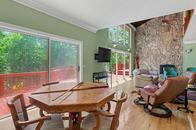 792 Bugscuffle Road, Hiawassee, GA 30546