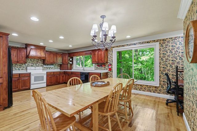 792 Bugscuffle Road, Hiawassee, GA 30546