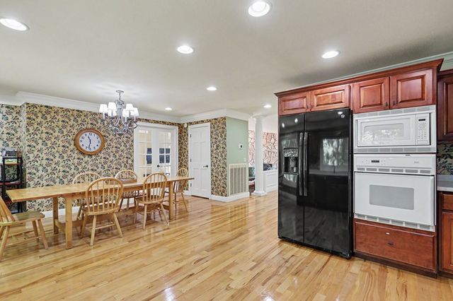 792 Bugscuffle Road, Hiawassee, GA 30546