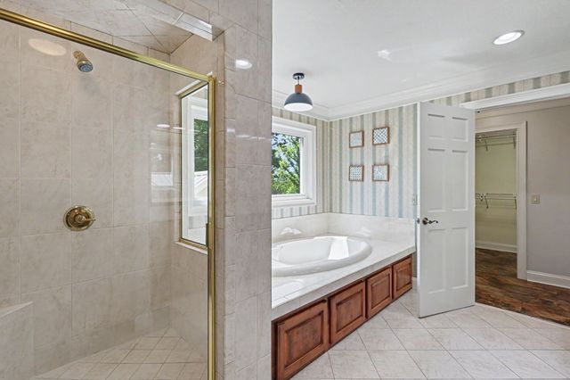 792 Bugscuffle Road, Hiawassee, GA 30546