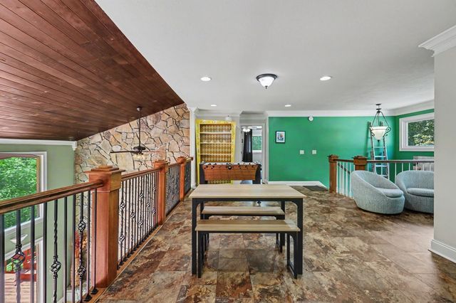 792 Bugscuffle Road, Hiawassee, GA 30546