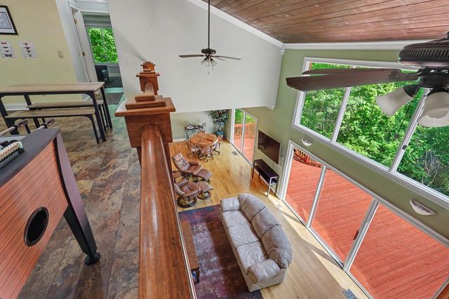 792 Bugscuffle Road, Hiawassee, GA 30546