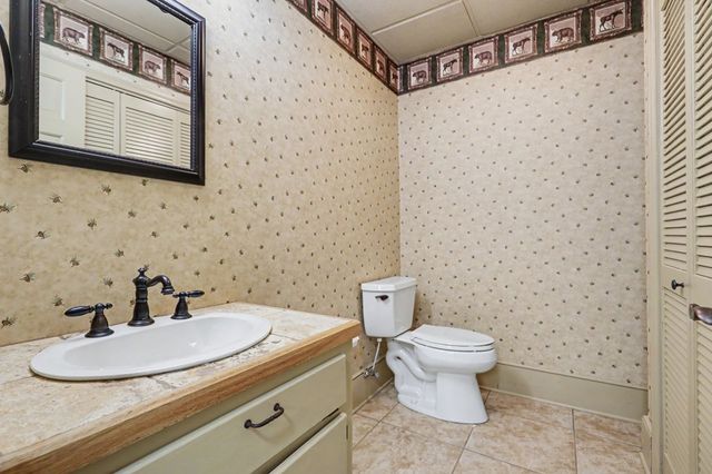 792 Bugscuffle Road, Hiawassee, GA 30546