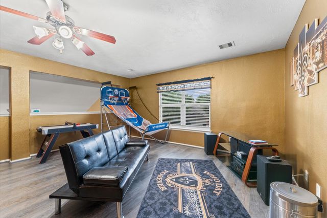 21127 Gatepoint Drive, Houston, TX 77073