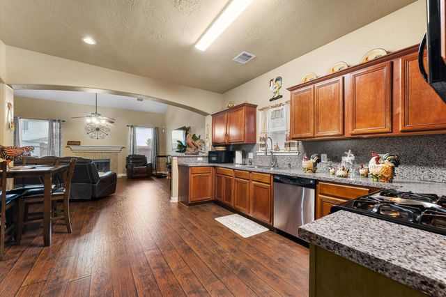 21127 Gatepoint Drive, Houston, TX 77073